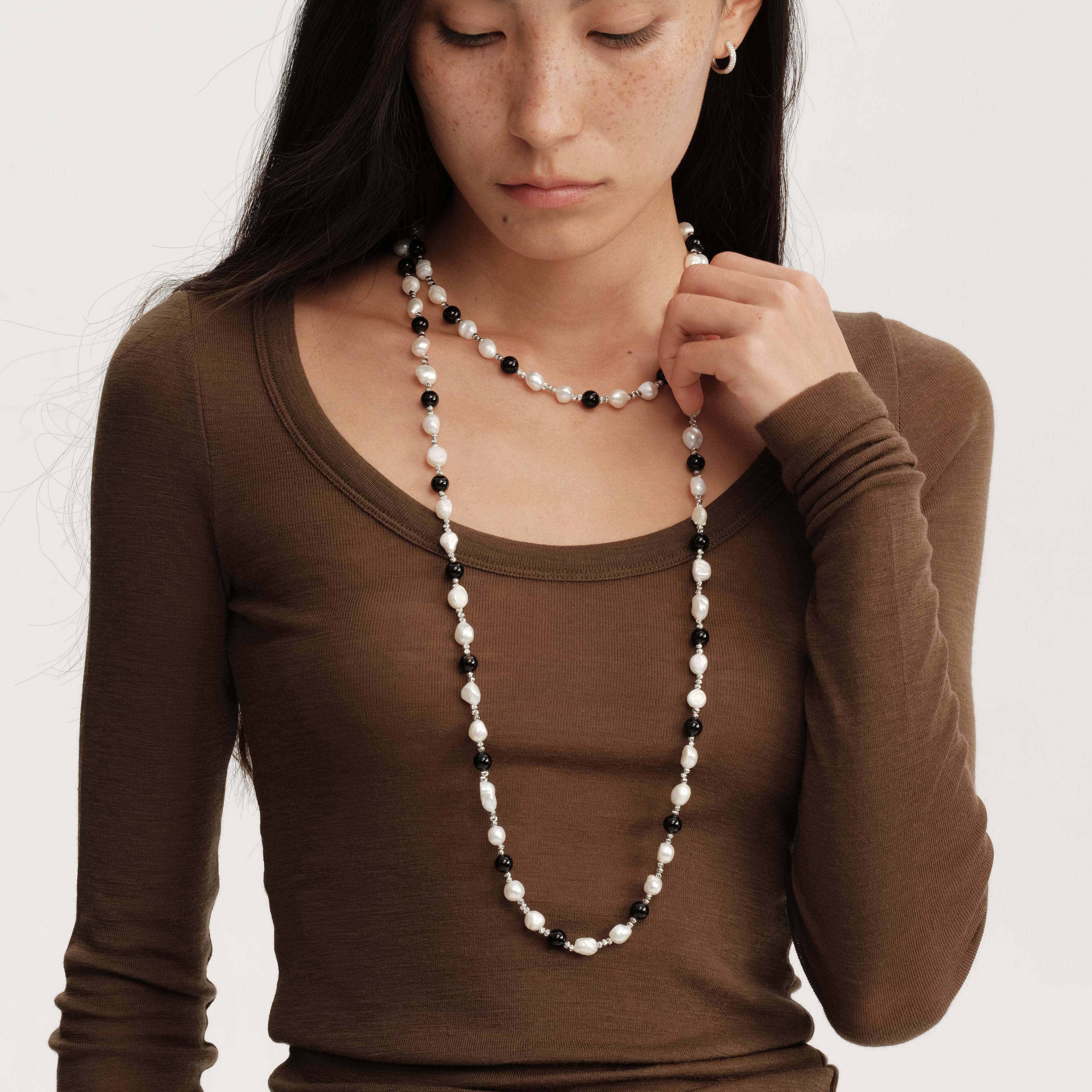 【CnHnOn脂肪商店】小众天然淡水珍珠黑玛瑙串珠叠戴长项链毛衣链