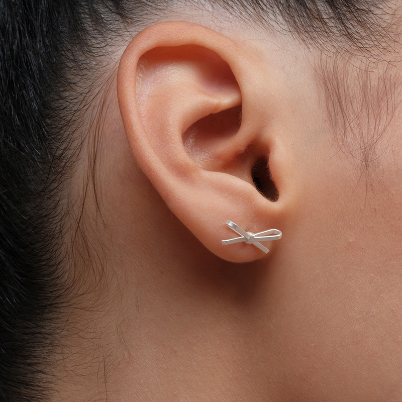 【CnHnOn脂肪商店】 哑光极细细带蝴蝶结精致简约百搭耳钉耳环