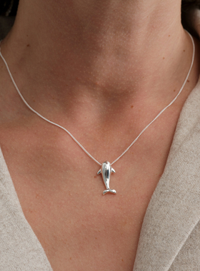 【CnHnOn脂肪商店】s925纯银海豚自然灵性简约设计感动物项链
