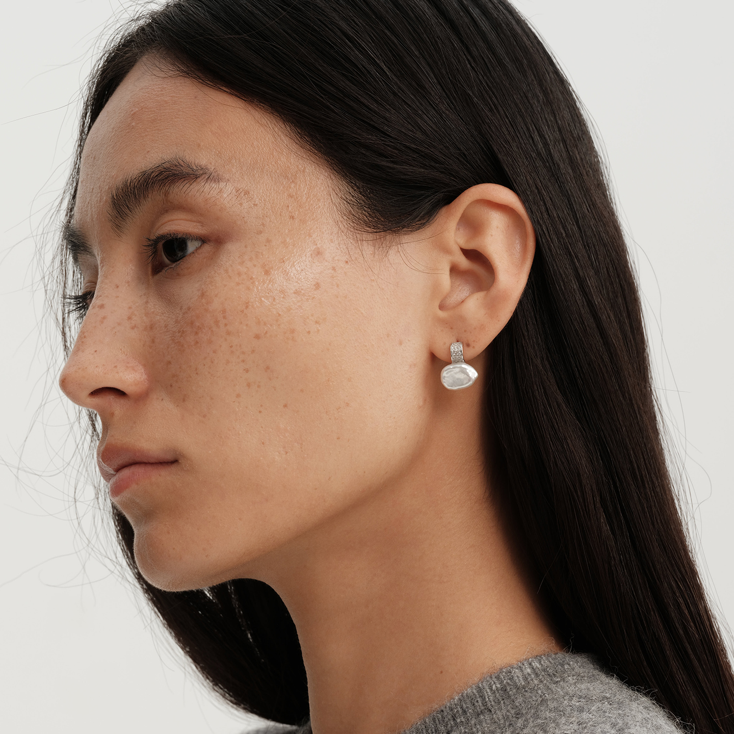 【CnHnOn脂肪商店】s925纯银天然野生强光淡水巴洛克珍珠镶钻耳钉