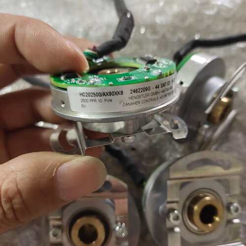 议价享士乐编码器HC202500/AX90XK8.拆机成色很好，