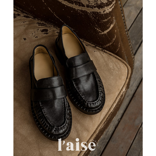 L'aise粒面牛皮复古厚底褶皱皮鞋英伦风舒适摩登圆头乐福鞋女