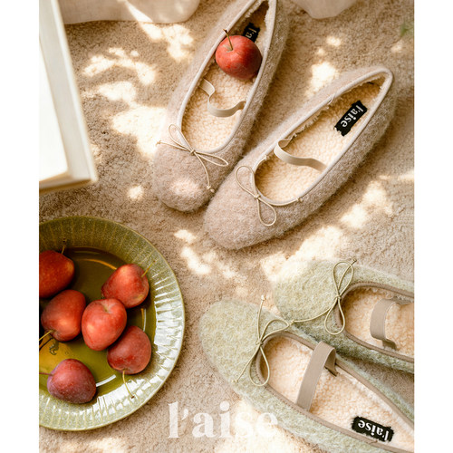 L'aise冬季精致甜美芭蕾单鞋女