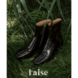 裸靴子 英伦风头层马油牛皮方头短靴女复古基础款 aise如履平地