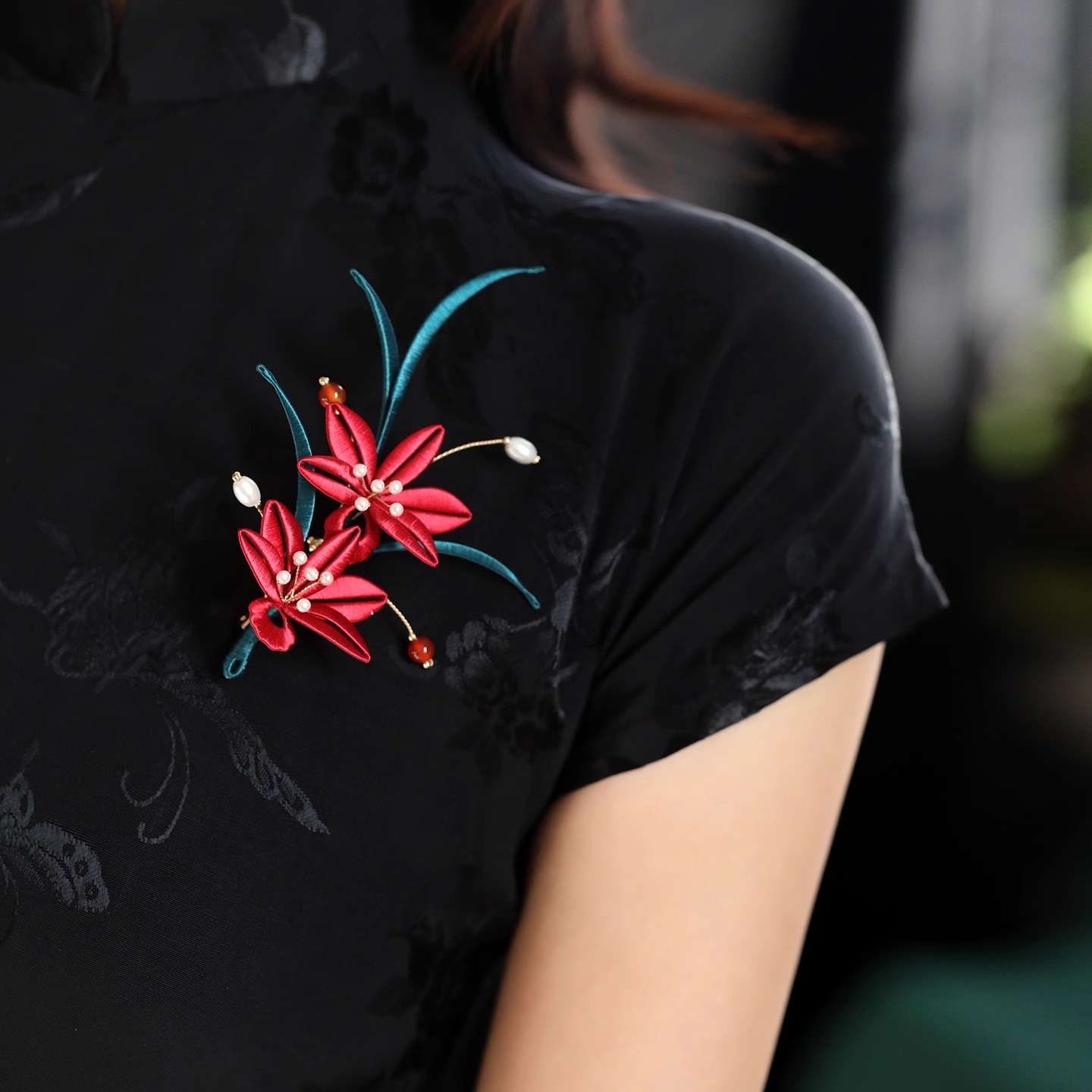 新中式国风旗袍红色花朵缠花胸针女复古气质秋冬大衣外套别针装饰