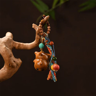 奶呼呼芭比檀小奶龙包挂钥匙挂搭配坨骨根付灯笼菱镁矿松石