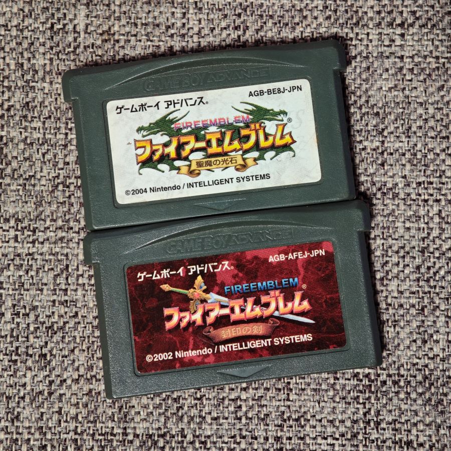 任天堂GBA掌机用 正版游戏卡带 火焰之纹章 封印之剑 圣魔之光石