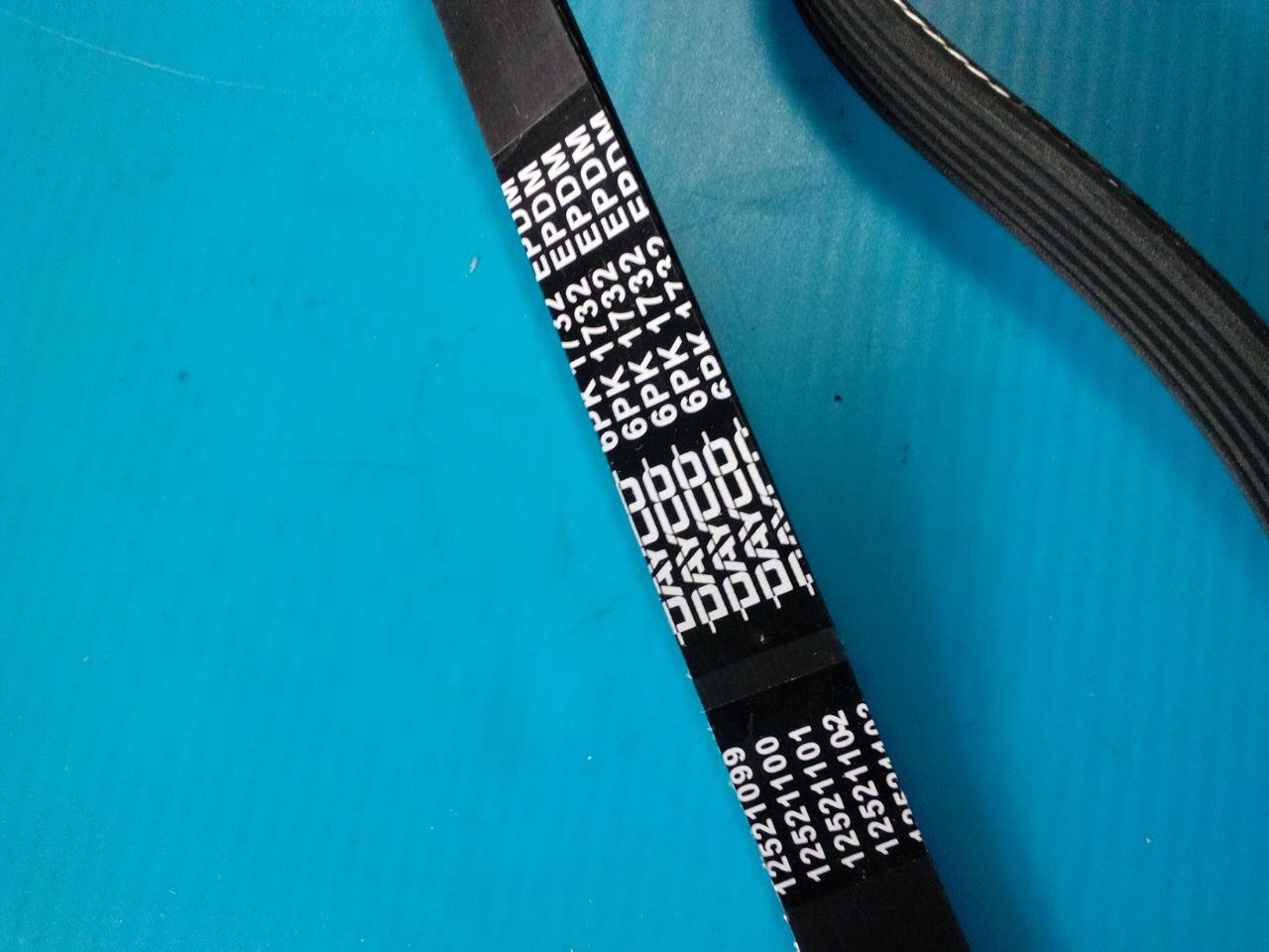 标致307 308 408发电机皮带 2.0 岱高