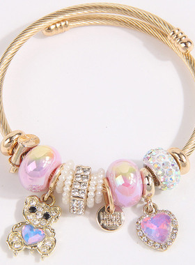 1个时尚 金属百搭潘DL简洁爱心小熊坠多元素配饰个性手镯