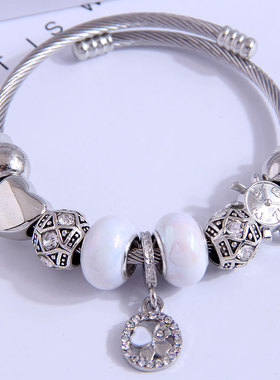 玫瑰花吊坠配饰个性手镯