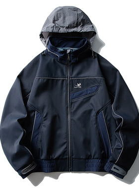 潮牌户外隐藏拉链帽三防软壳冲锋衣男女短款廓形防风工装夹克情侣