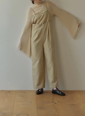 日单eaphi 原单2025新款薄款设计感小众吊带调节宽松直筒连体裤女