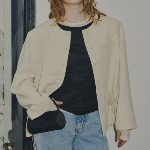 小众简约百搭圆领单排扣外套女