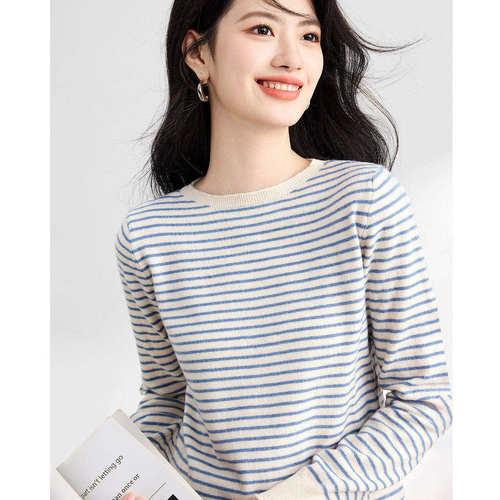 春秋新款条纹低圆领打底衫女宽松内搭洋派长袖毛衣冬季针织上衣
