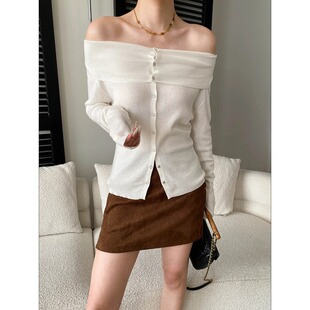 时髦博主风设计感一字领露肩翻领修身显瘦针织开衫