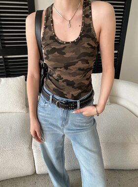 美式复古辣妹风 腔调金属铆钉迷彩修身显瘦吊带背心