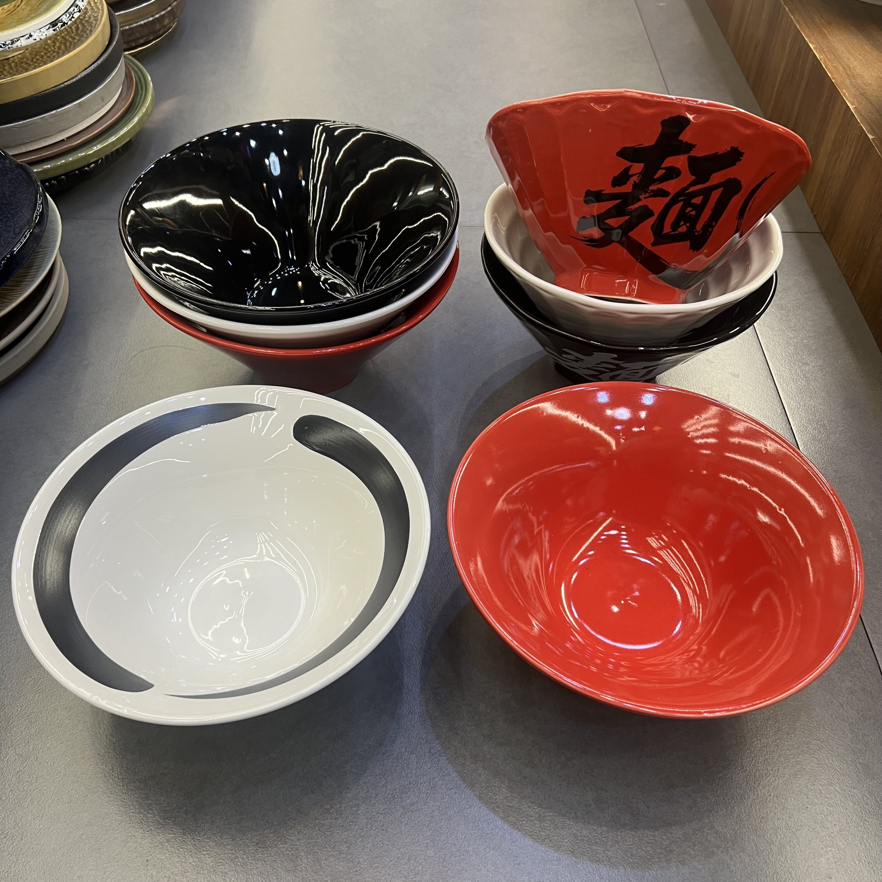 味千拉面日式拉面碗鳗鱼饭碗汤碗饭碗寿司店豚骨拉面刺身料理碗图片