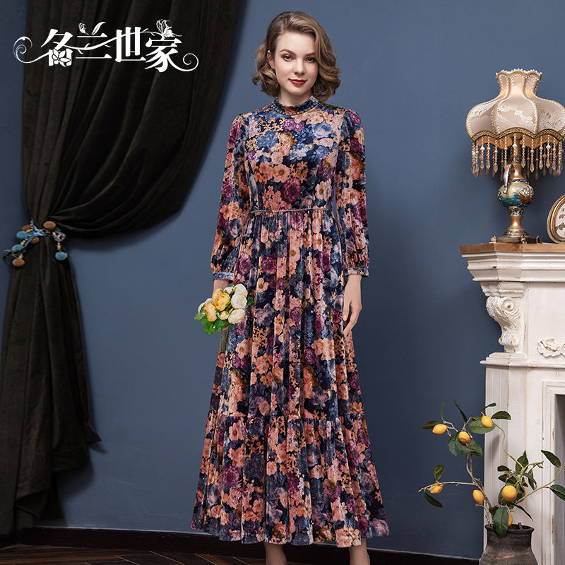 丝绒优雅名兰世家A字裙