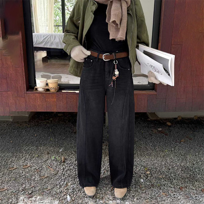 爆犀牛~加绒阔腿弯刀牛仔裤显瘦