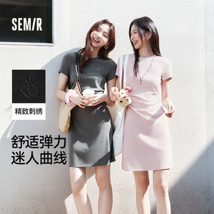 森馬連衣裙女收腰T恤裙小心機(jī)夏季 繡花圓領(lǐng)短裙簡(jiǎn)約休閑 2025新款