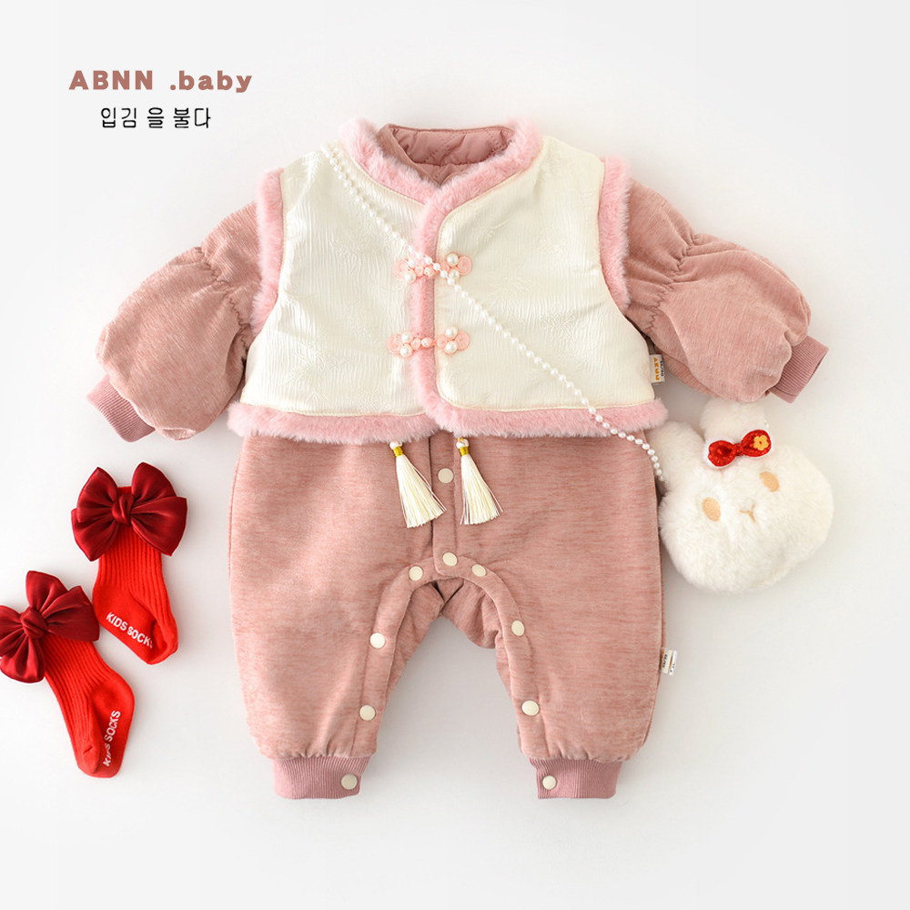 婴儿棉衣套装冬装新款新生女宝宝新中式马甲爬服夹棉连体衣两件套