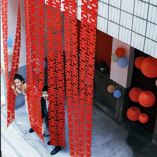 长条喜农村院子外墙壁装饰长条六连喜长条喜字玫红拉花婚房布置