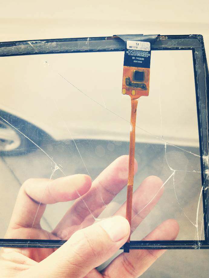 凌渡17款230舒适版屏幕不好使坏破失灵点不动维修BR1115 