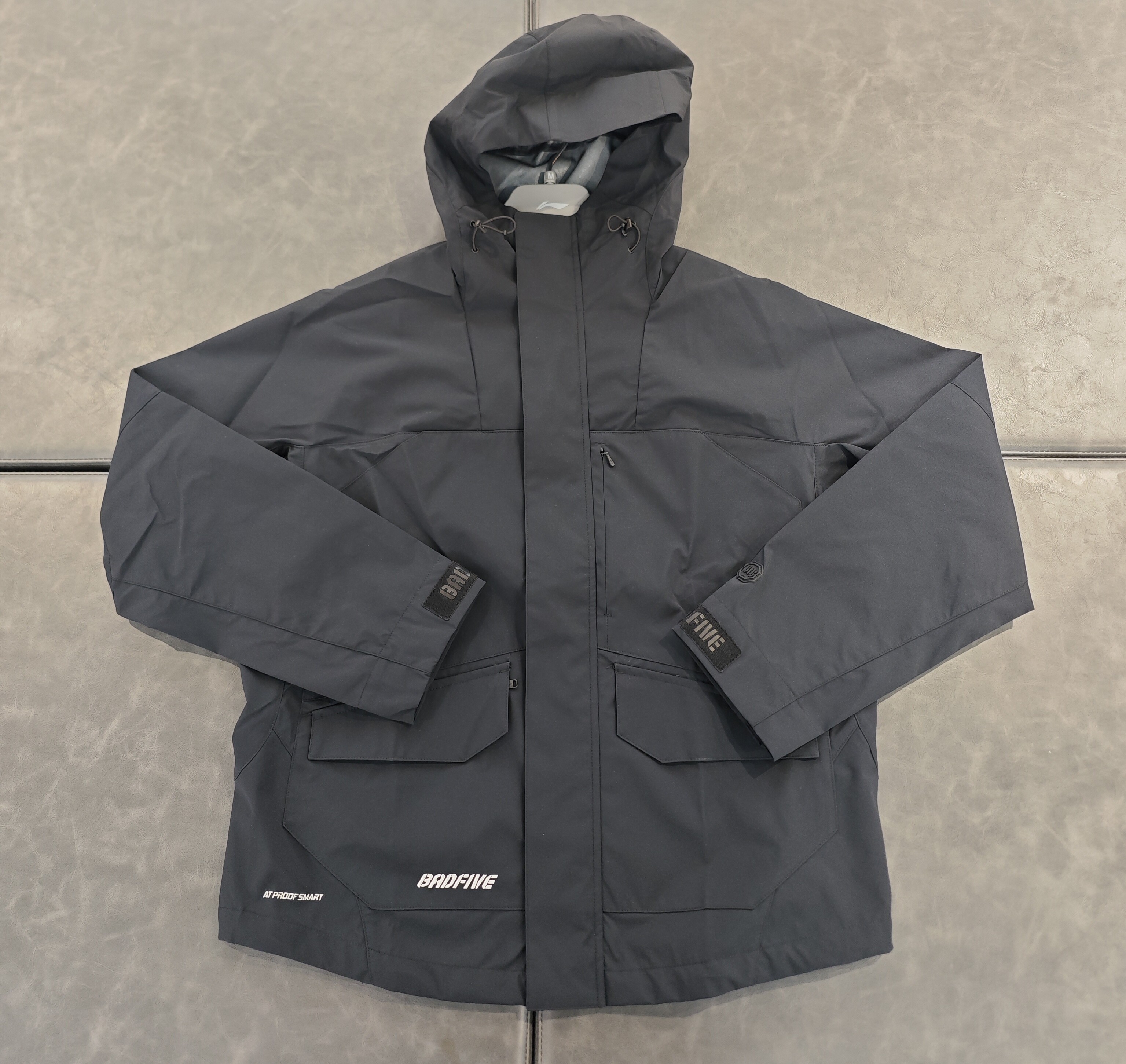 李宁男子2025badfive反伍系列速干防泼水宽松连帽风衣外套afdu493