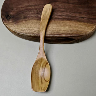 高档北欧橄榄木勺子家用高级实木制汤勺餐勺儿童成人吃饭勺子汤匙