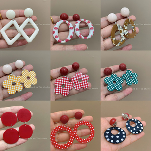 80年代复古怀旧港风女童红色波点耳环儿童无耳洞耳夹表演夸张配饰