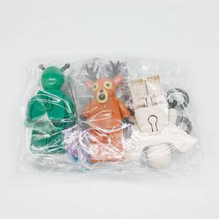 森林99nights发光手办灰熊vs外星人恐怖游戏公仔摆件圣诞玩具礼物