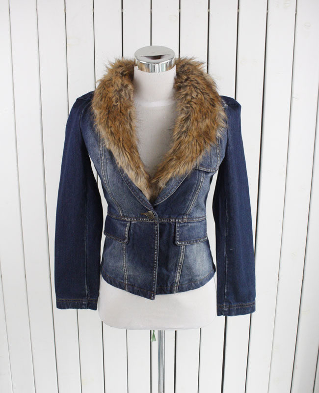 艾格秋裝 甜美休閑時尚風收腰可脫卸毛領牛仔短外套在類目 女裝/女士精品, 短外套中 - 來自Buy2taobao.com提供專業的淘寶代購服務