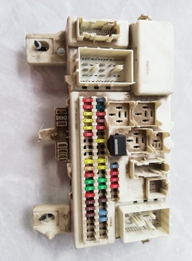 适配马自达3马3车身电脑保险丝盒BS1A 66730纯原装拆车配件非全新