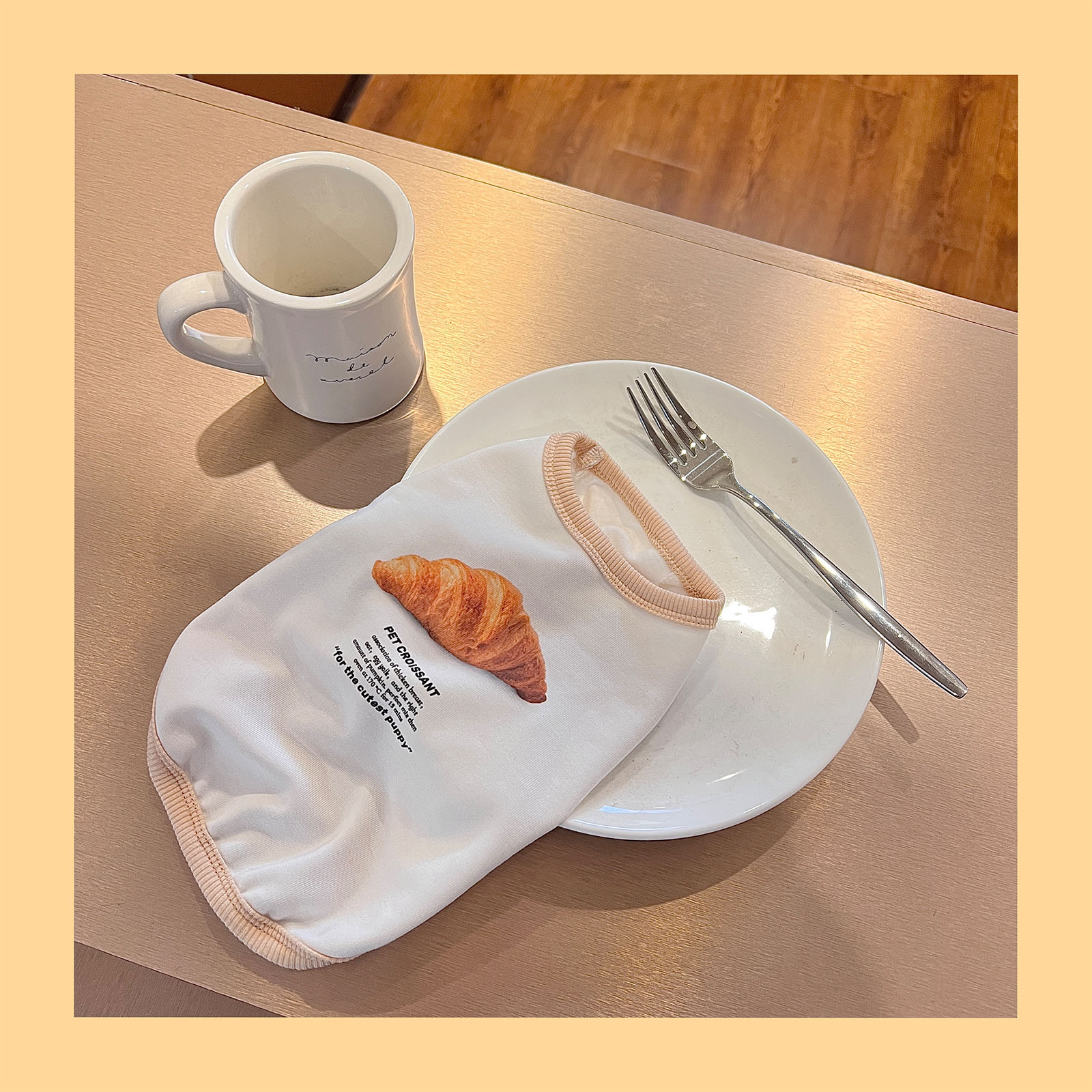 NOMNOM 韩国ins丨牛角包超柔背心打底丨春夏猫狗舒适保暖无袖柔软