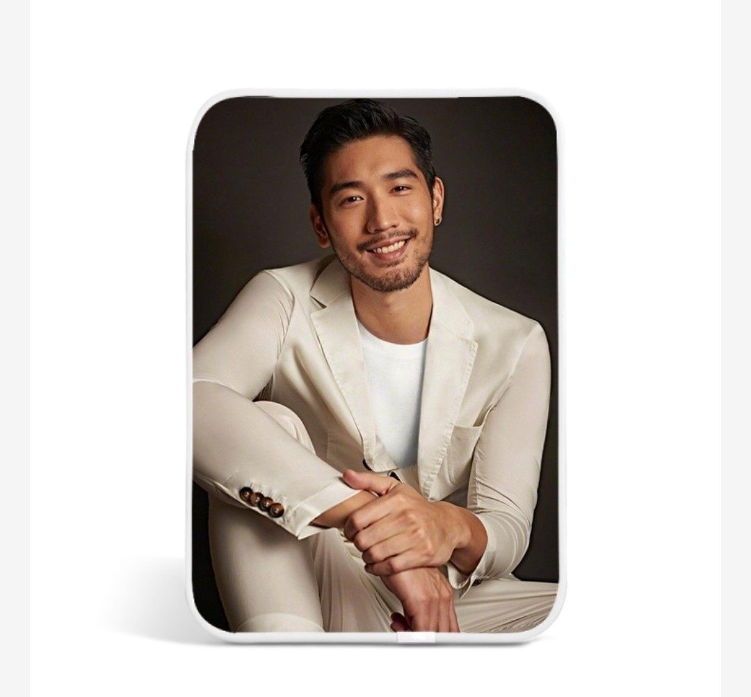 高以翔周边同款7寸经典木质桌摆件发图订制个性礼物相框摆台