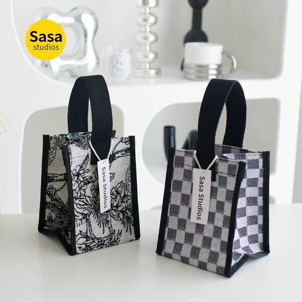 Товары от sasa studios