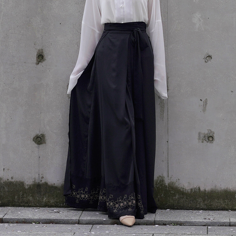 安庚国风 |宋制汉服四破三裥裙百搭长裙一片式垂感面料温柔淑女风