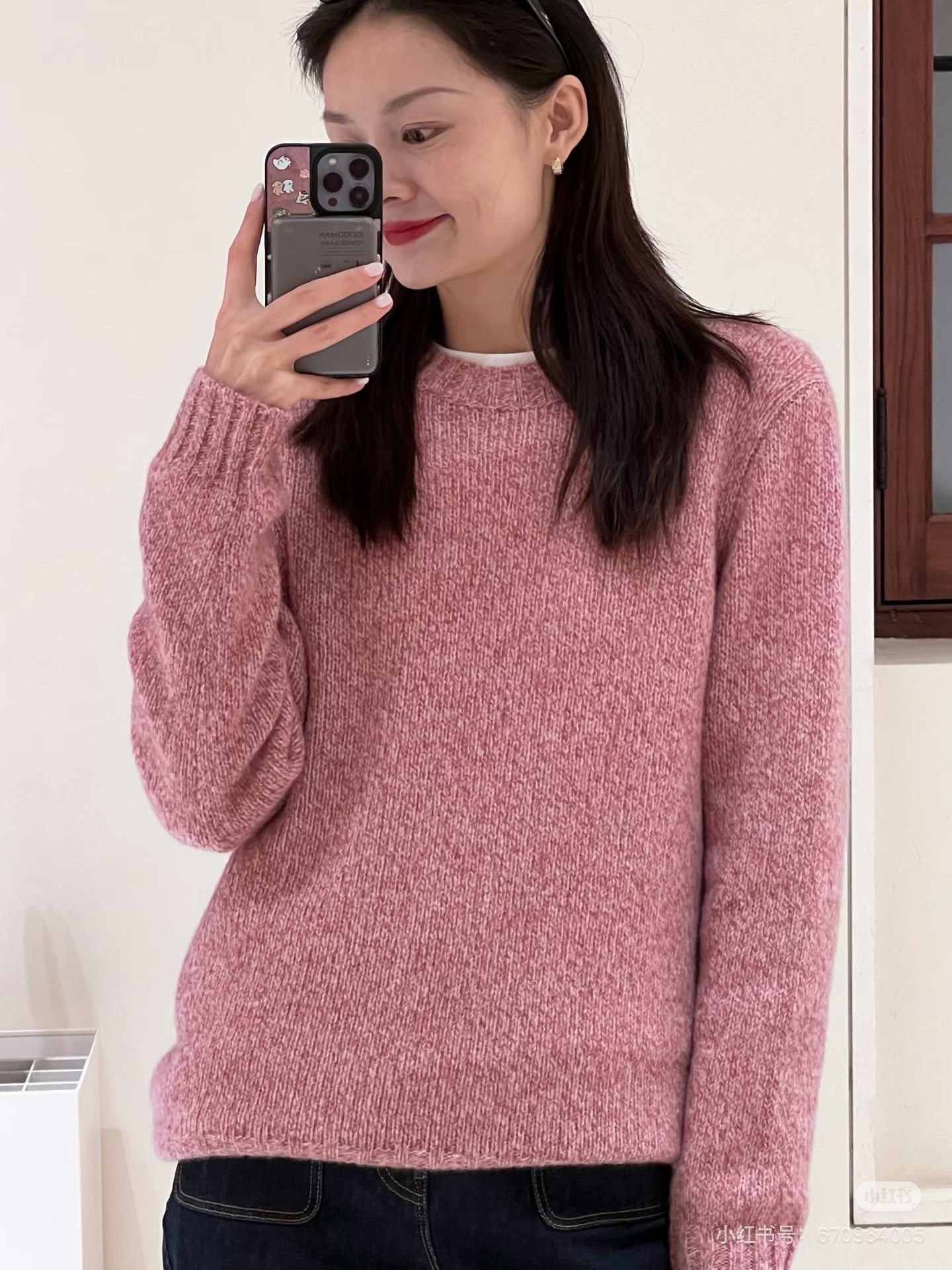 爆款康宝莱白厂丝羊绒花纱棉花糖质感套头圆领羊绒衫