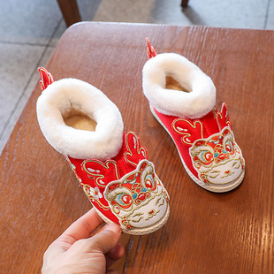 汉服女童绣花鞋冬加绒拜年鞋年服鞋儿童汉服鞋老北京古装表演童靴