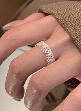 s925通体纯银轻奢皇冠戒指女复古宫廷风气质百搭镂空花边食指戒