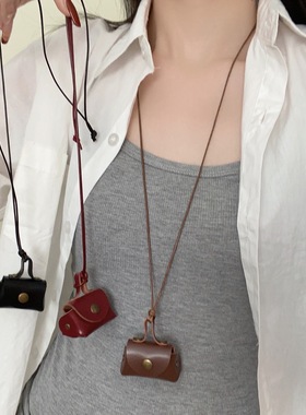 小巧方包皮质迷你时尚毛衣链