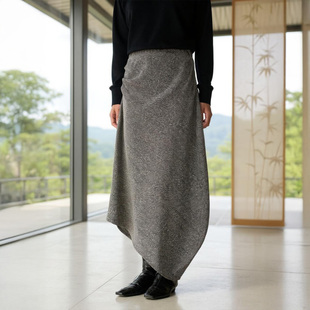 Nav」斜纱肌理感廓形半身裙 灵 不规则宽松直筒裙 VALUE「 COMMON