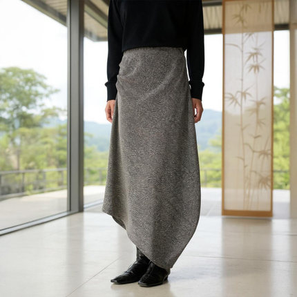 COMMON VALUE「 灵 Nav」斜纱肌理感廓形半身裙 不规则宽松直筒裙