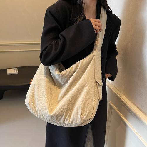 文艺新款百搭防水尼龙布袋