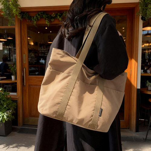 大容量通勤百搭托特包手提单肩包