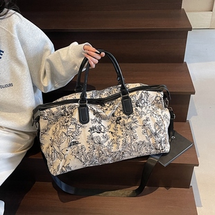 女士外出旅行包2025新款大容量短途出差旅游斜挎包健身手提行李袋