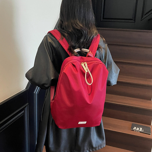 韩版大容量轻便通勤双肩包女时尚休闲旅行背包学生上课书包旅游包