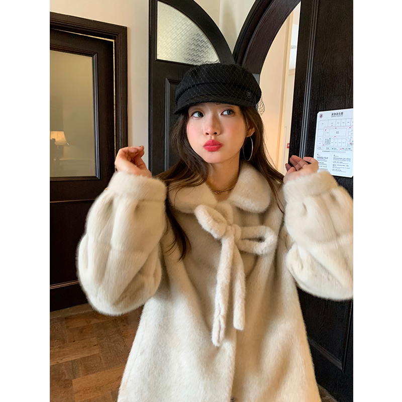 落落狷介皮毛一体外套女环保皮草