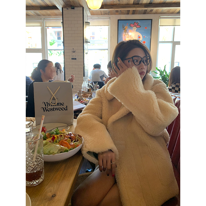 落落狷介皮毛一体外套女