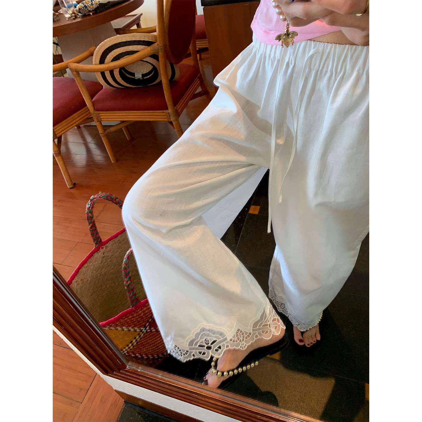 落落狷介白色亚麻刺绣阔腿裤女图片